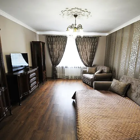On Knyagini Olga Street Apartamento Lviv