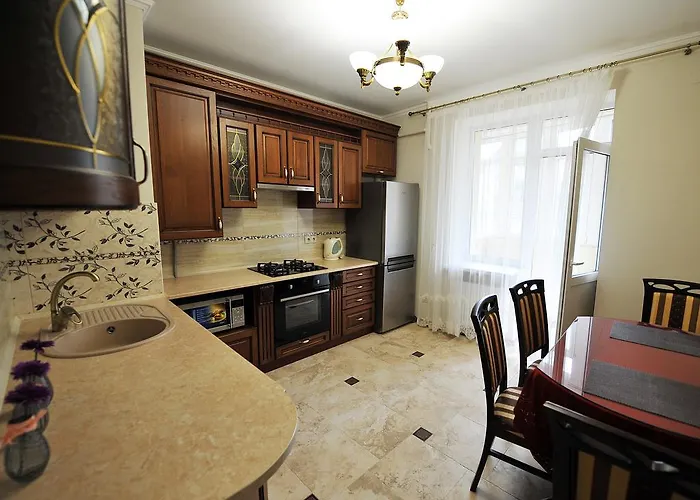 On Knyagini Olga Street شقة